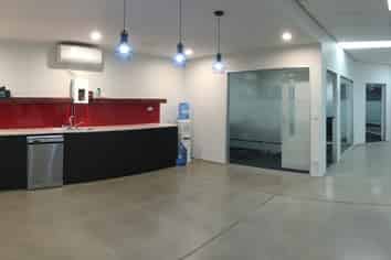 'A' Grade Broadway office - with carparks