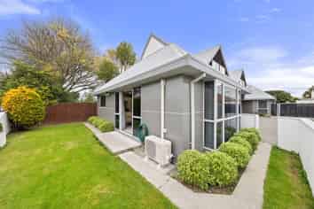 7B Wittys Road, Avonhead