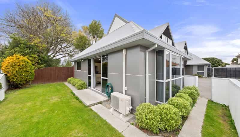 7B Wittys Road, Avonhead
