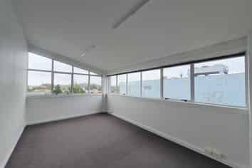 Rare Remuera village office