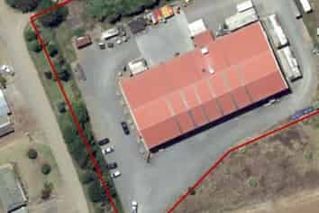 1855sqm warehouse with drive around yard  