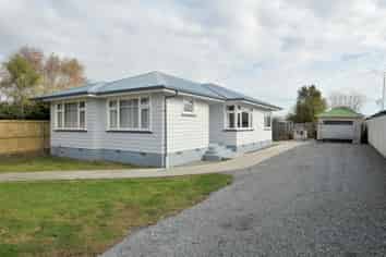 31 Hargood Street, Woolston