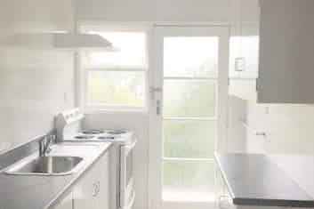 4/11 Cruickshank Crescent, Meadowbank