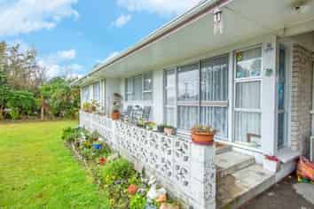 1 Bay Grove, Pukehangi