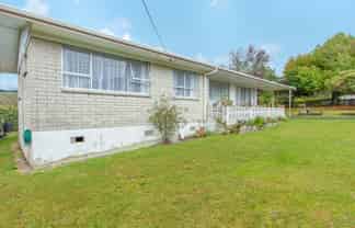 1 Bay Grove, Pukehangi