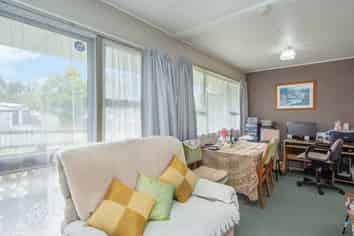 1 Bay Grove, Pukehangi