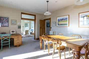 22 Kitchener Square, Highfield