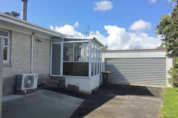 2/349 Pakuranga Road, Pakuranga Heights