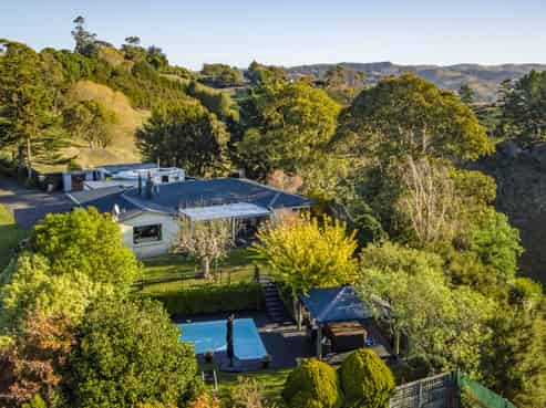 36 Kaimata Road, Bay View