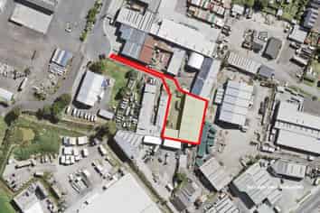 HENDERSON SPLIT RISK INVESTMENT!