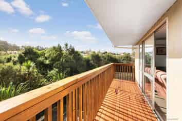 6/24 Woodglen Road, Glen Eden