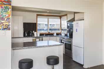 15 Greenock Street, Redwood