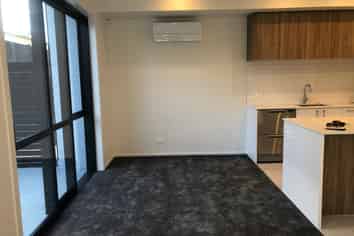 294 Jack Lachlan Drive, Beachlands