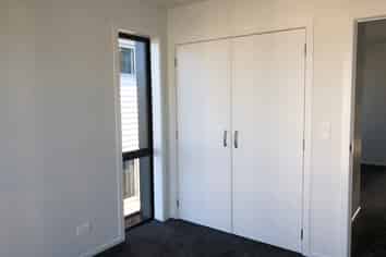 294 Jack Lachlan Drive, Beachlands