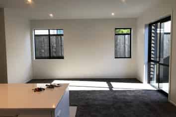 294 Jack Lachlan Drive, Beachlands