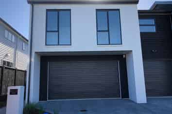 294 Jack Lachlan Drive, Beachlands