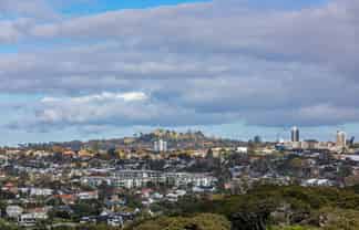 243 Kepa Road (2 Bedroom Apartment), Mission Bay