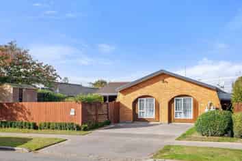 85 Hawthornden Road, Avonhead