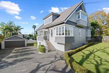 Double Grammar THAB Zoned Development Site