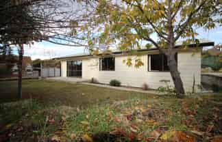 6A Lanes Road, Alexandra