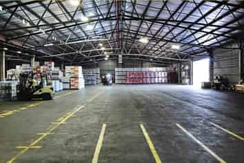 Cost effective 4,200 sqm warehouse