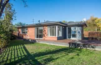 137 Marine Drive, Diamond Harbour