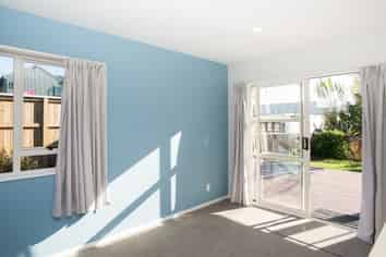 137 Marine Drive, Diamond Harbour