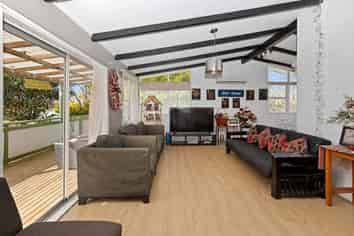 31 Harmel Road, Glendene