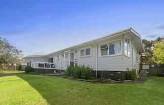 31 Harmel Road, Glendene