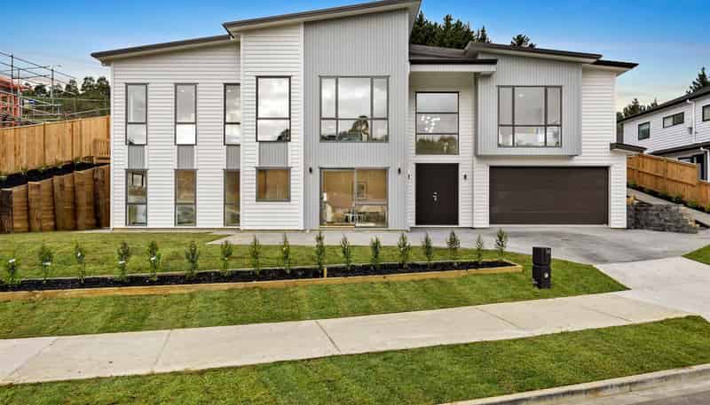 16 Maraeariki Avenue, Orewa