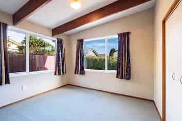 17b Forfar Street, Mosgiel