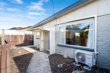 17b Forfar Street, Mosgiel
