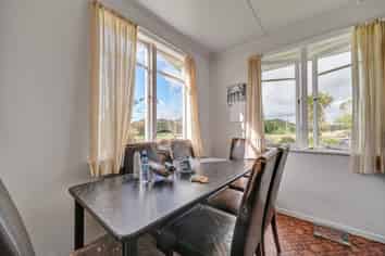 356 Douglas Road, Douglas