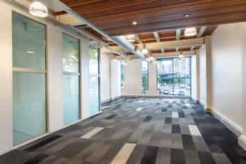 MODERN CHARACTER SPACE WITH PROFILE