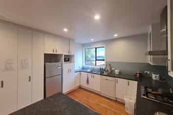 114 Main South Road, Sockburn