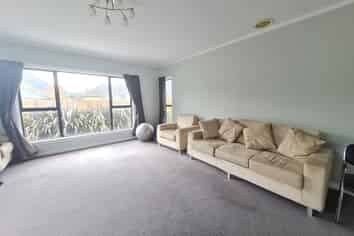 114 Main South Road, Sockburn