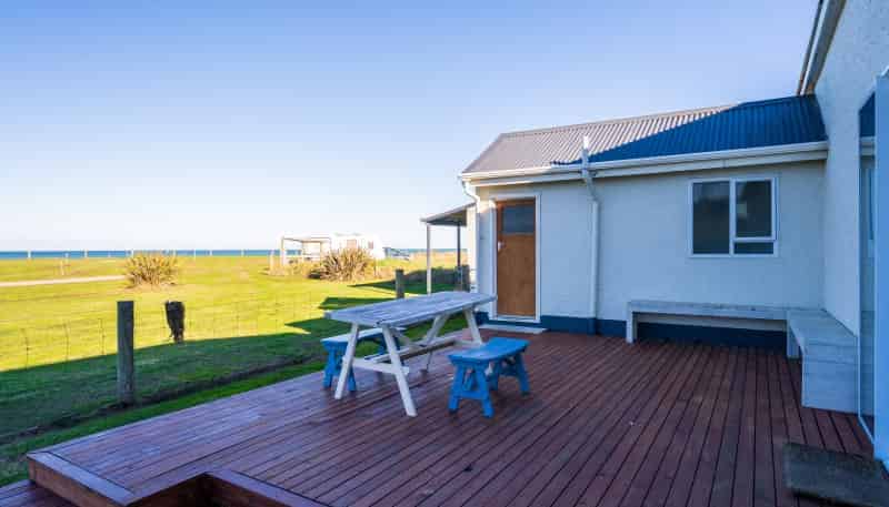 1A-1B Caledonian Road, 