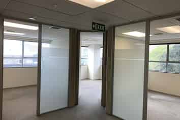 Prime Takapuna office, incl opex only $37,752pa