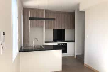 1/21 Akoranga Dr, Northcote