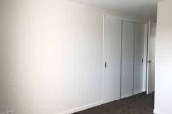 1/21 Akoranga Dr, Northcote