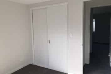 5/21 Akoranga Dr , Northcote