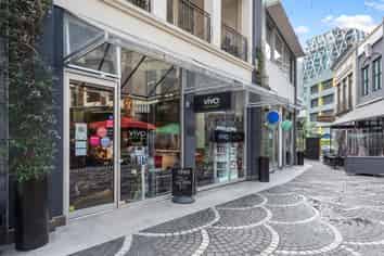 NATIONAL TENANT WITH LONG LEASE