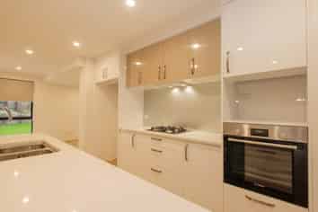 52 Seafarer Crescent, Stanmore Bay