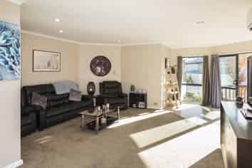 8 Shirldale Place, Avonhead