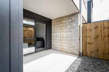 1a/2 Littler Place, Hillcrest