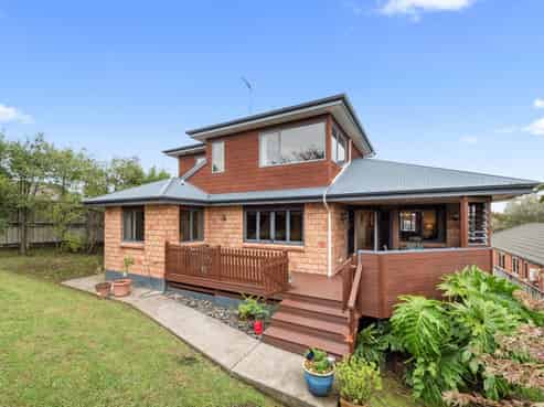 7 Portobello Way, Huntington