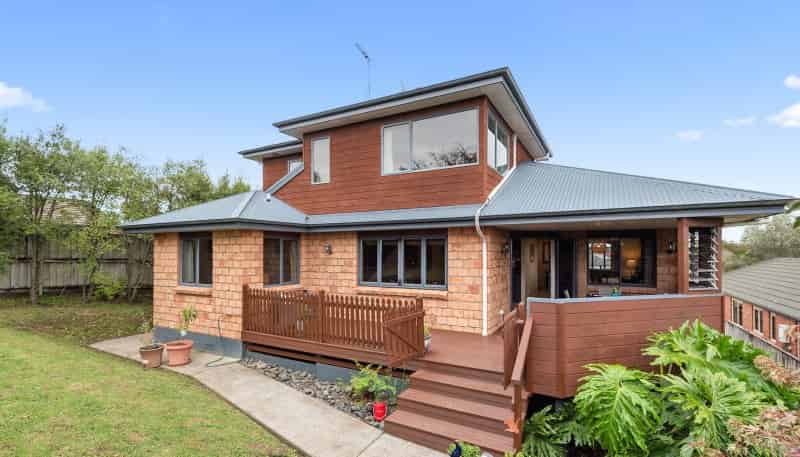 7 Portobello Way, Huntington