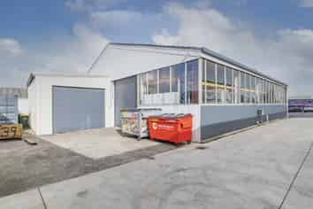 High Profile in Takanini Straight