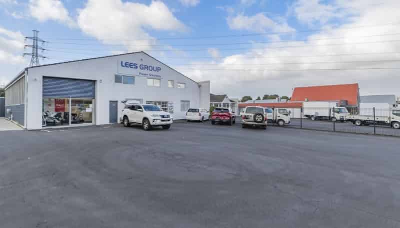 182-184 Great South Road, Takanini