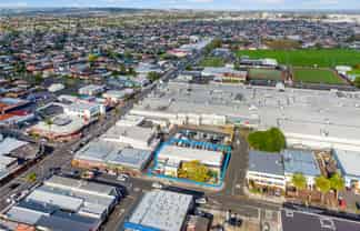 Substantial Papatoetoe Real Estate with Income